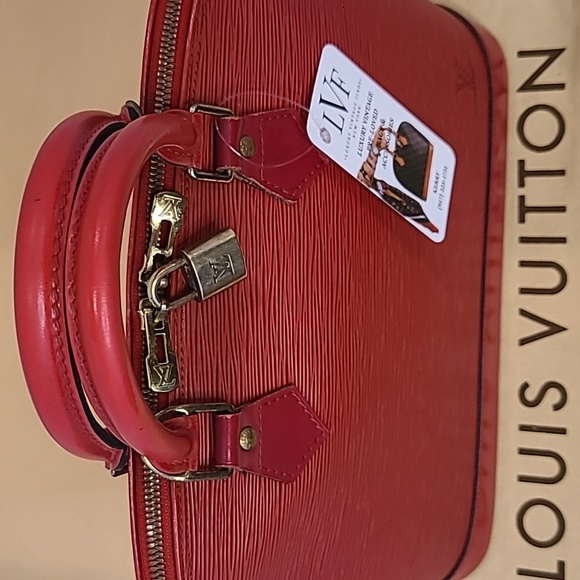 LOUIS VUITTON VINTAGE 1996 RED EPI ALMA BAG,LOUIS VUITTON LOCK/KEY #340 DUST BAG - Picture 6 of 17